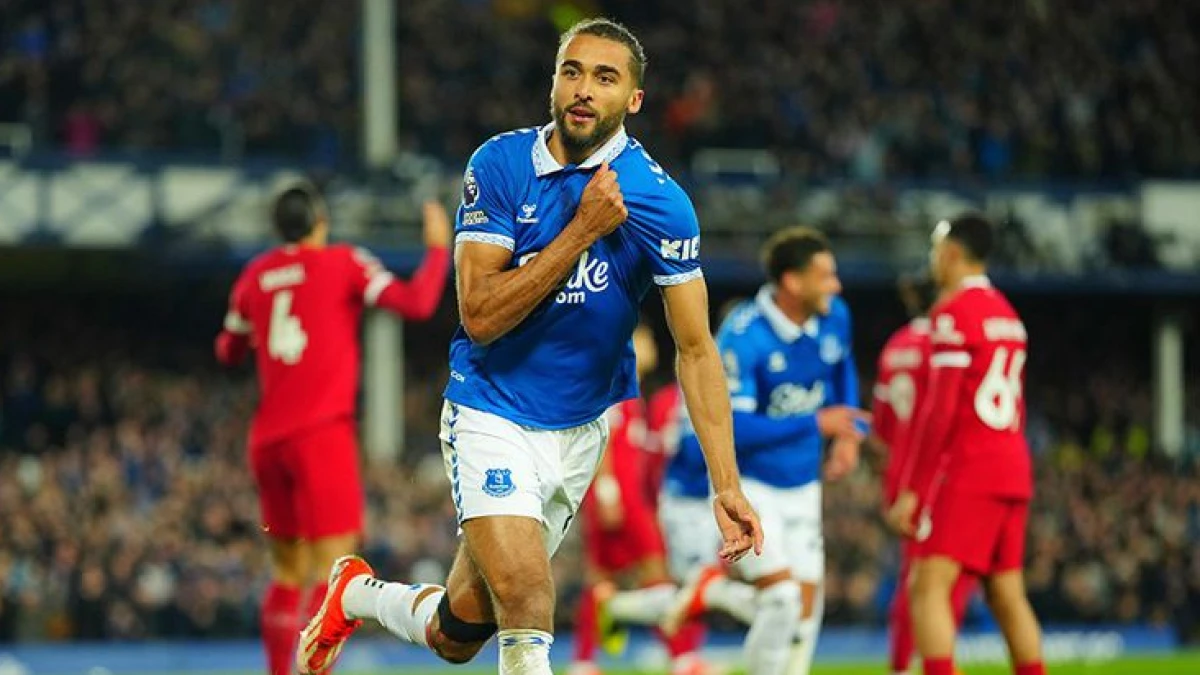 Cuaca Buruk, Laga Everton vs Liverpool Ditunda