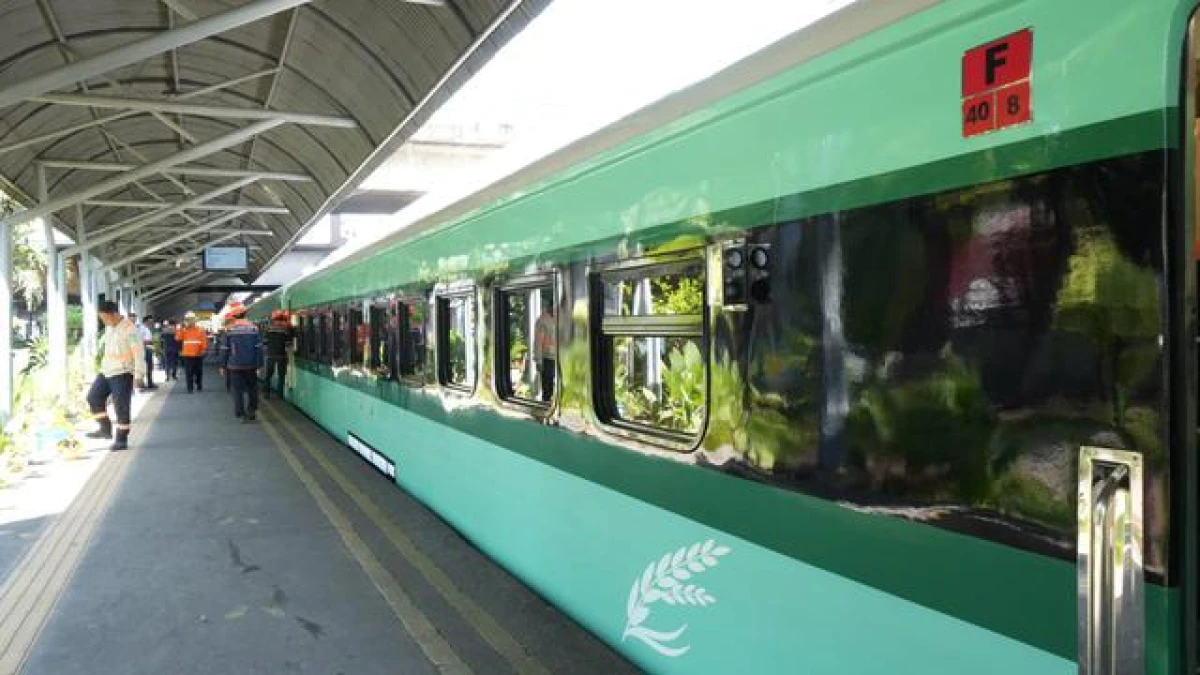 Mengenal Kereta Petani dan Pedagang yang Bakal Beroperasi Mulai Hari Ini