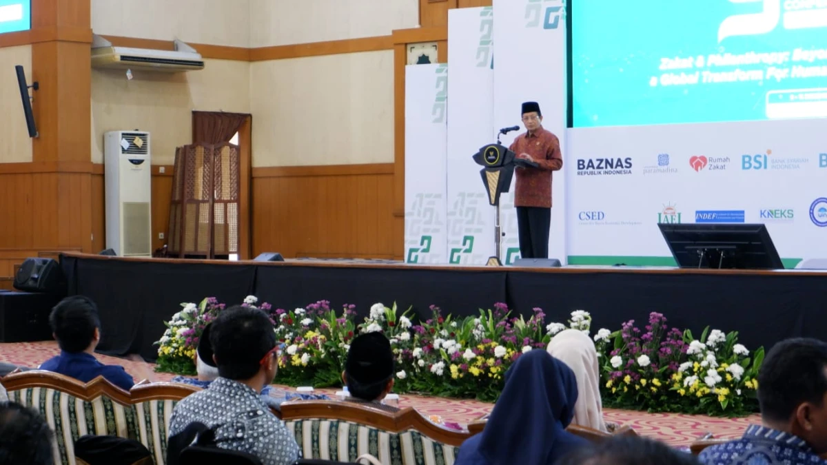 Menag Buka ICONZ ke-9, BAZNAS dan UIN Jakarta Dorong Inovasi Zakat dan Filantropi Islam