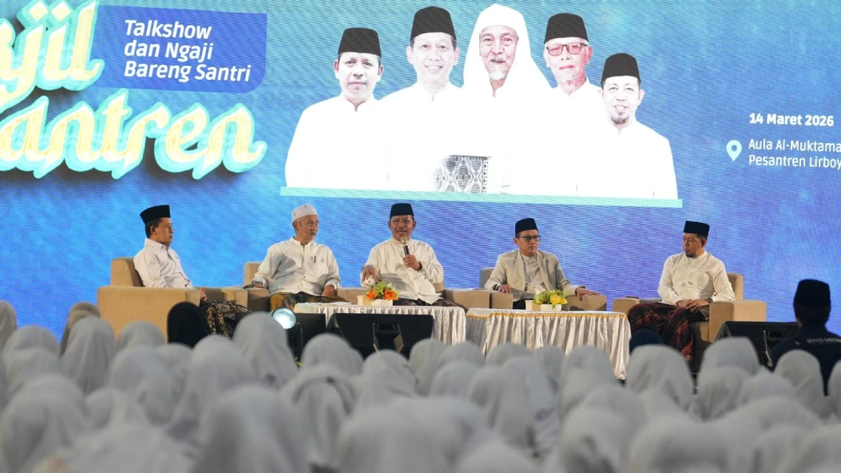 Takjil Pesantren di Lirboyo, Kemenag Ajak Santri Bangun Karakter Hebat dan Inspiratif untuk Masa Depan Bangsa