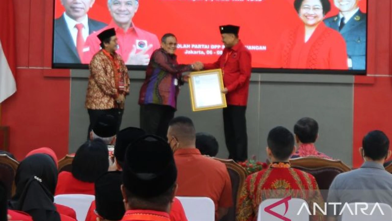 PDI-P Dapat Sertifikat ISO, Semakin Semangat Hadapi Pemilu 2024