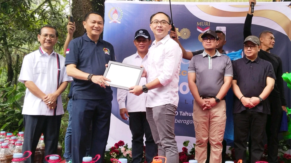 Penuangan 10.000 Liter Eco Enzyme Gemabudhi Catat Rekor MURI, Simbol Kolaborasi Lintas Sektor