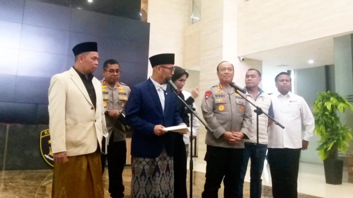 Wamenhaj: Naik Haji Pasti Antre, Satgas Tak Ragu Tindak Tegas Pelaku Penipuan