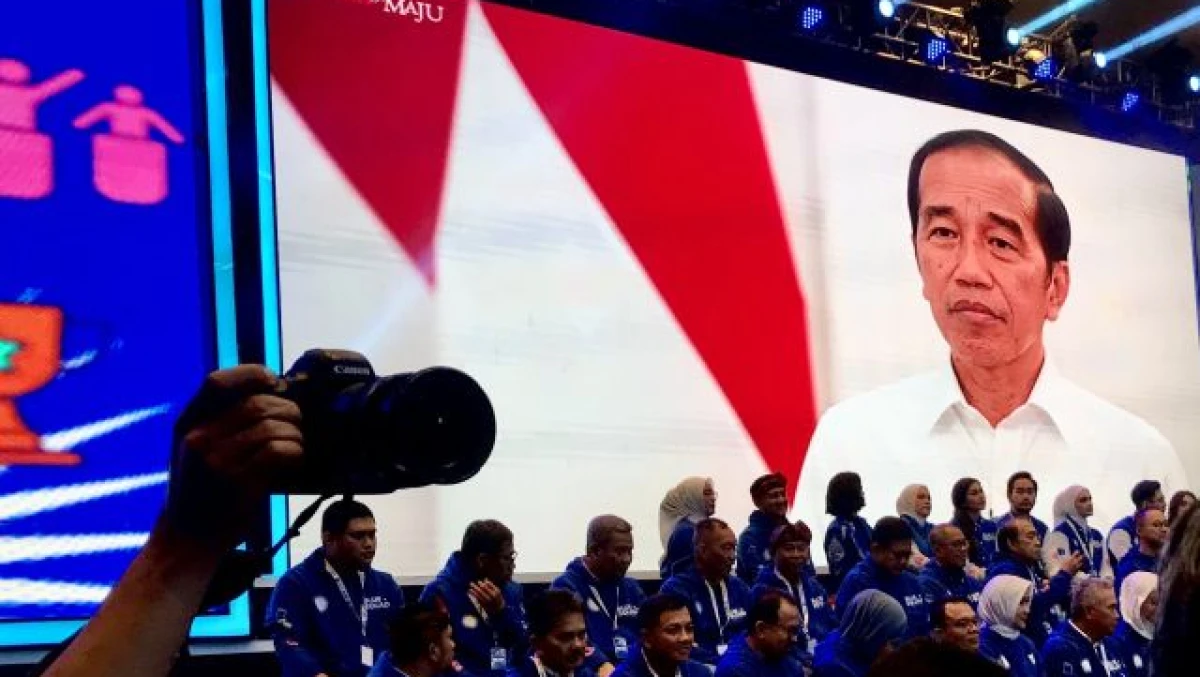 Sambutan di HUT ke 25 PAN, Jokowi Singgung Tim Kuat dan Solid