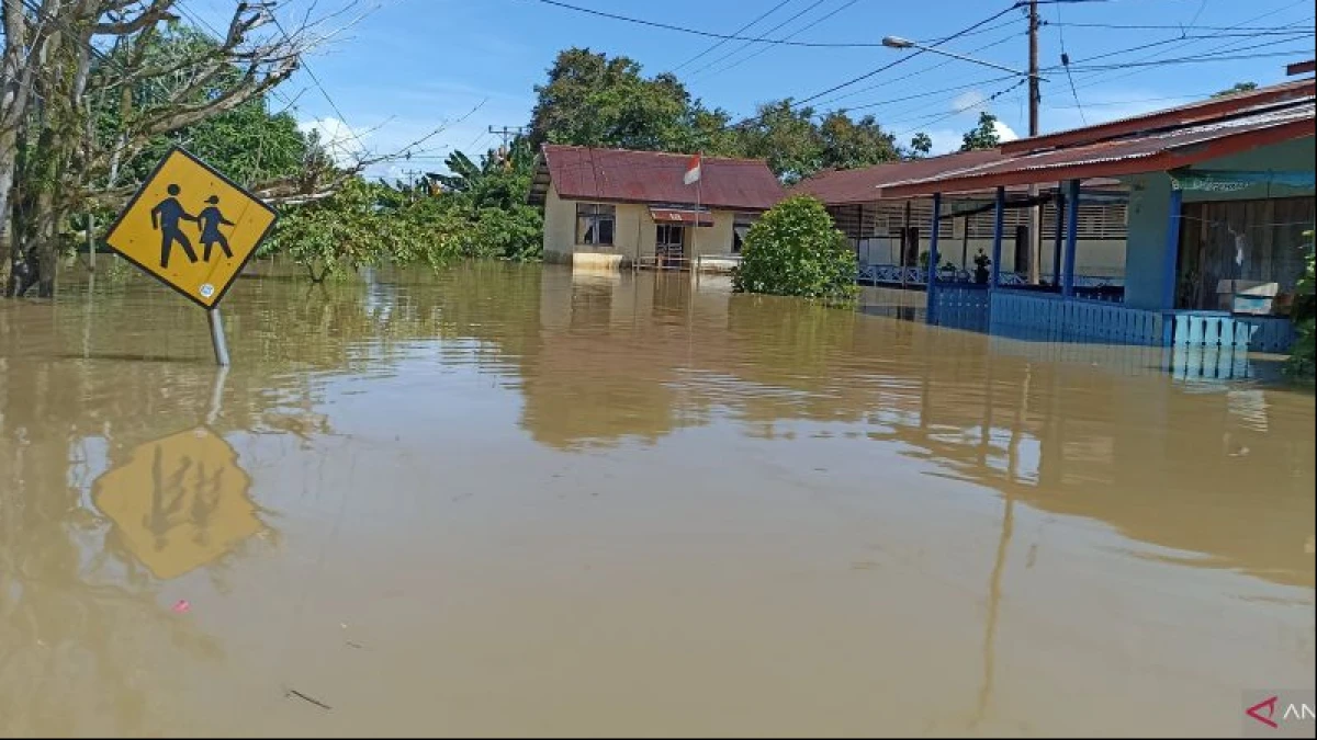 Banjir di Kapuas Hulu Masih Parah, Jumlah Warga yang Terdampak Capai 25.263 Jiwa