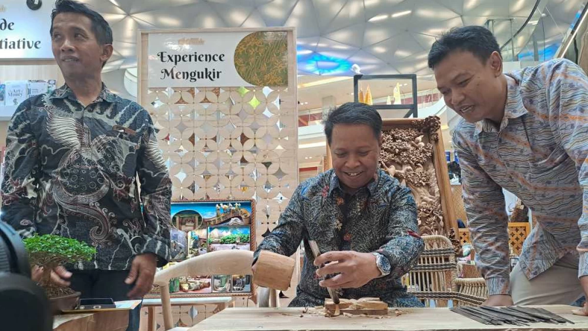 Unik! BI Jateng Gelar Pameran UMKM Grande, Emisi Karbonnya Dihitung Kompensasinya Tanam Pohon