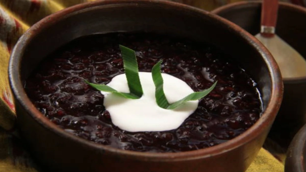 Bubur Ketan Hitam, Cocok Buat Takjil Tradisional yang Lezat Sekaligus Bernutrisi saat Puasa Ramadan