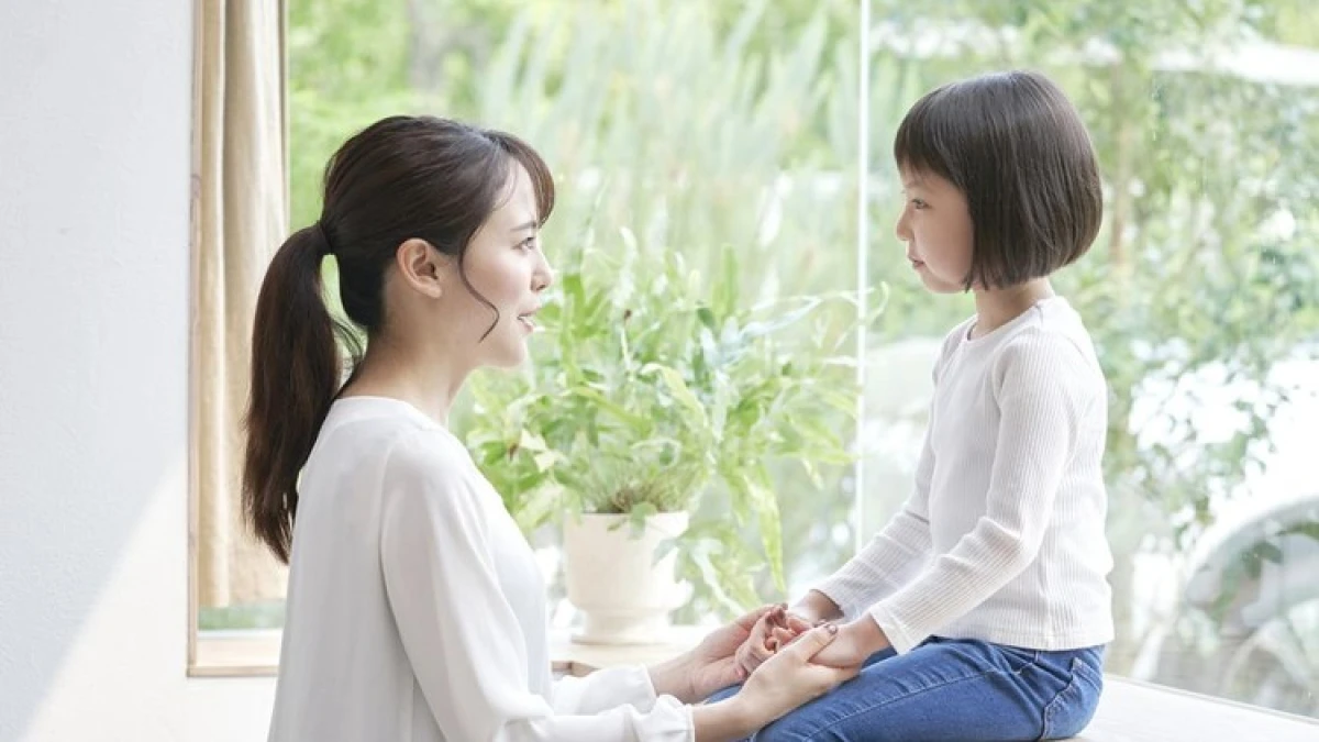 Cara Orang Tua Berbicara dengan Anak tentang Konflik dan Perang