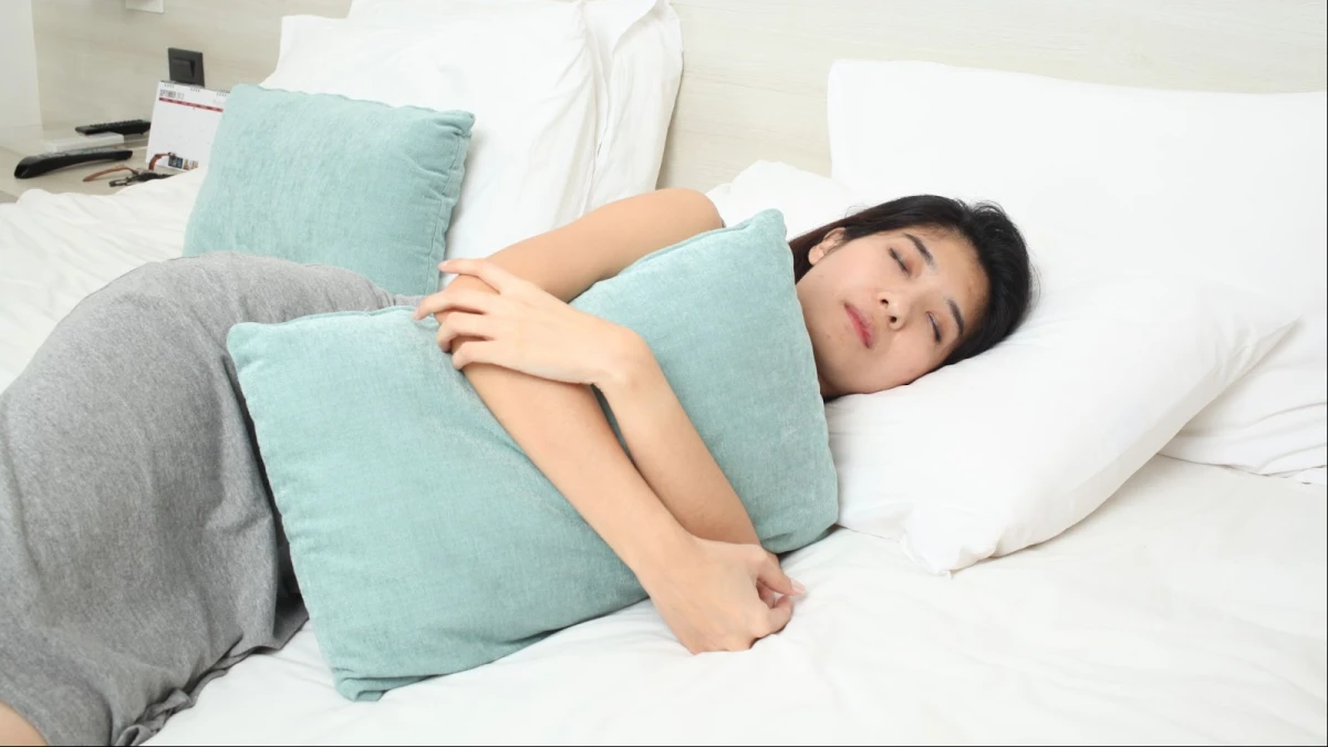 Intip Kepribadian Seseorang dari 10 Posisi Tidur, Pasanganmu yang Mana?