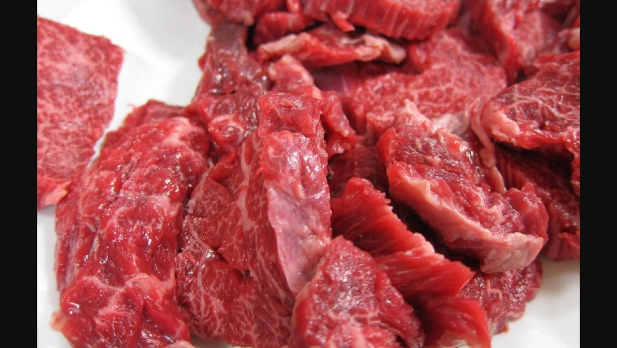 Hari Ke-7 Ramadan, Harga Daging Sapi Turun di Rp137.867 per Kg, Komoditas Lain Juga Melemah