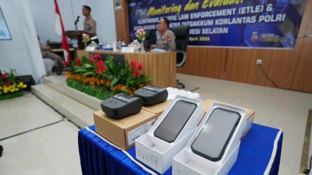ETLE Handheld Canggih Meluncur, Polisi Kini Bisa Tilang dan Cetak Bukti di Tempat