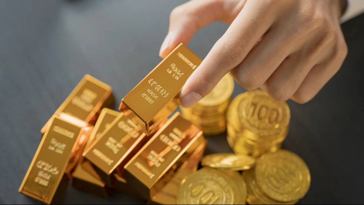 Harga Emas Melonjak Awal Pekan, UBS Tembus Rp3,018 Juta per Gram, Cek di Sini!