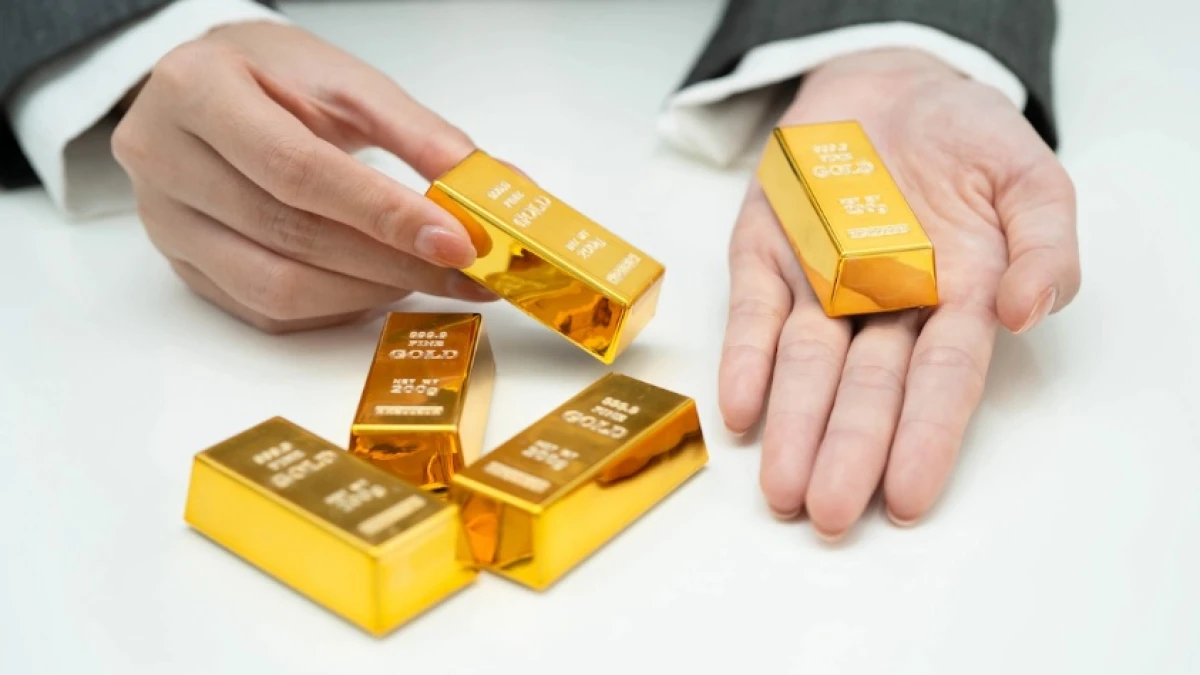 Update Harga Emas H+3 Lebaran 2026: Antam Stabil, UBS dan Galeri24 Tergelincir Tajam!