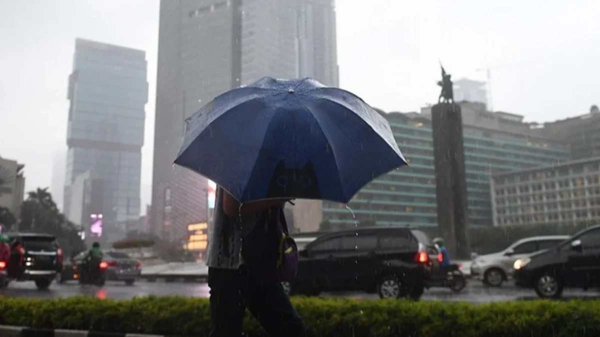 Waspada! Jakarta Hari Ini Diprediksi Kembali Dilanda Hujan Petir