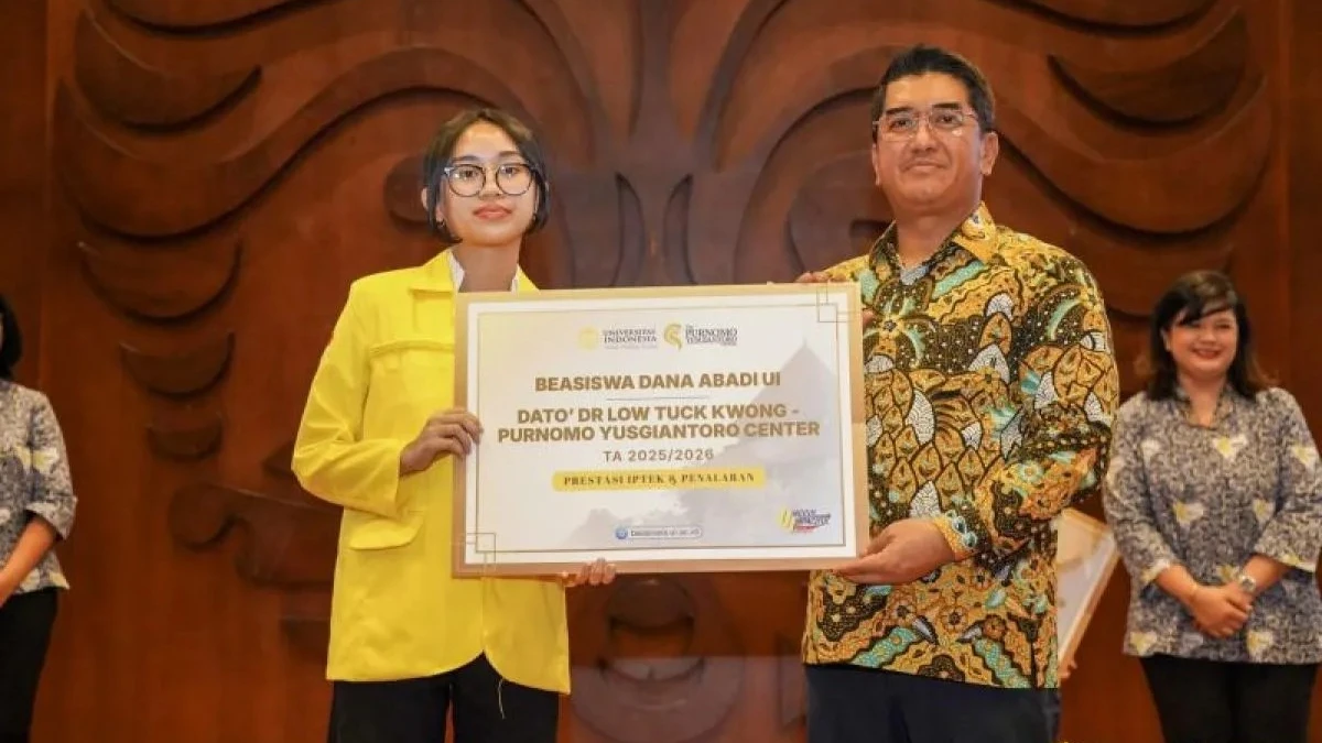 159 Mahasiswa UI Terima Beasiswa Dana Abadi Rp1,4 Miliar