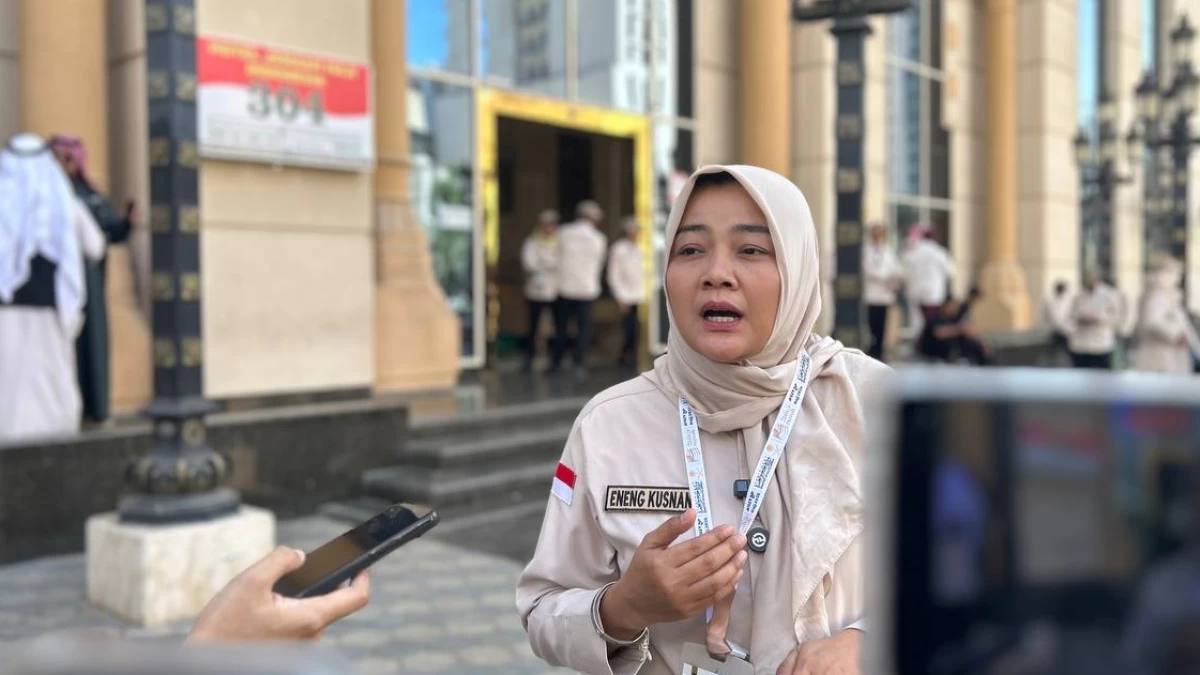 Kisah Eneng Kusnani, Satu-satunya Perempuan yang Pimpin Sektor 3 Daker Makkah PPIH Arab Saudi