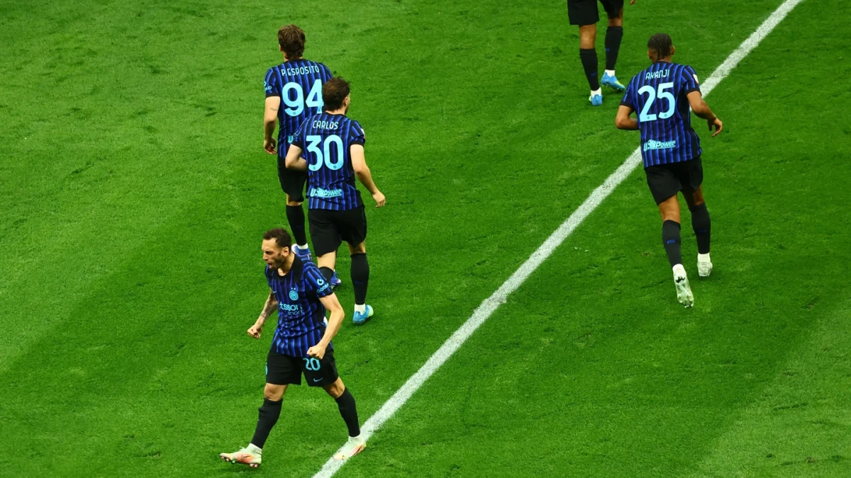 Comeback Spektakuler! Inter Milan Melaju ke Final Coppa Italia usai Libas Como 3-2