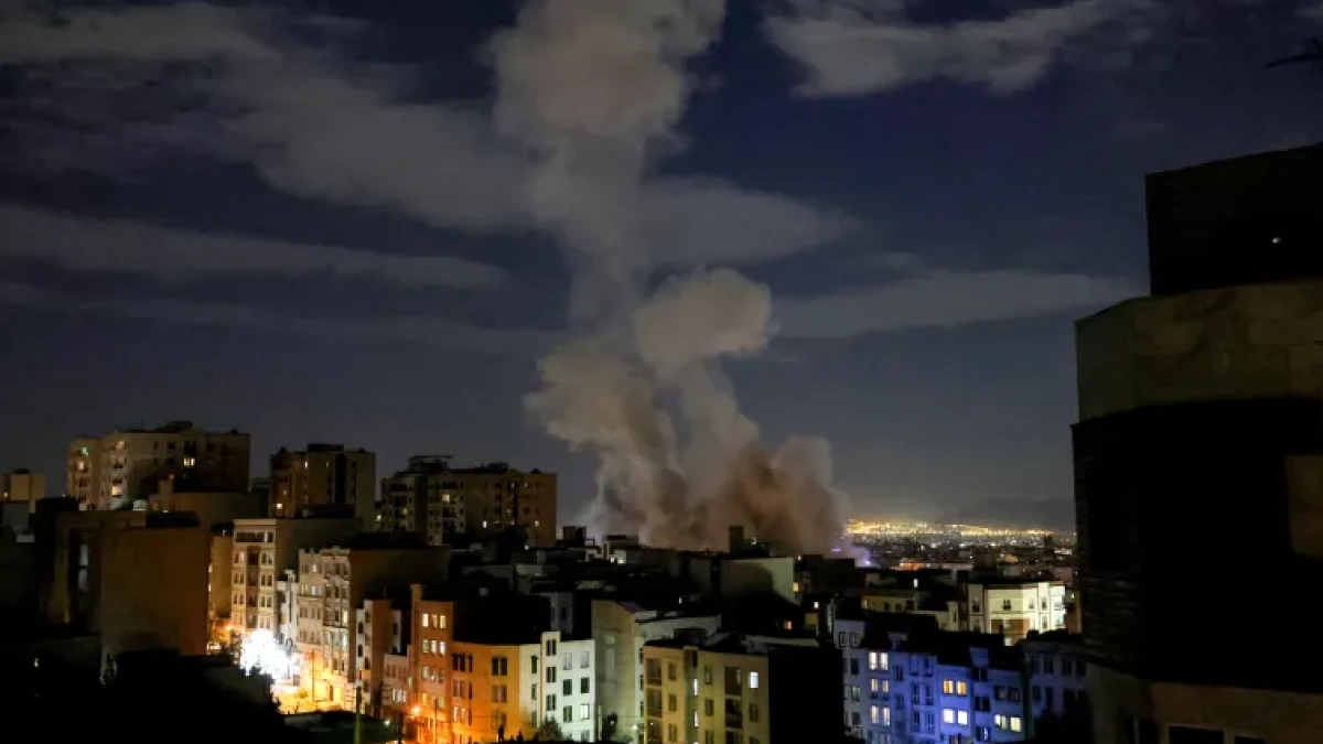 Korban Tewas Tembus 555 Orang, Serangan AS-Israel di Iran Meluas Hantam Fasilitas Sipil