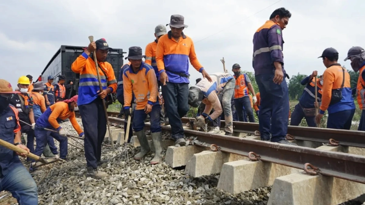 Jalur Kereta Terdampak Banjir di Sumatera, KAI Percepat Normalisasi untuk Jaga Keselamatan Perjalanan