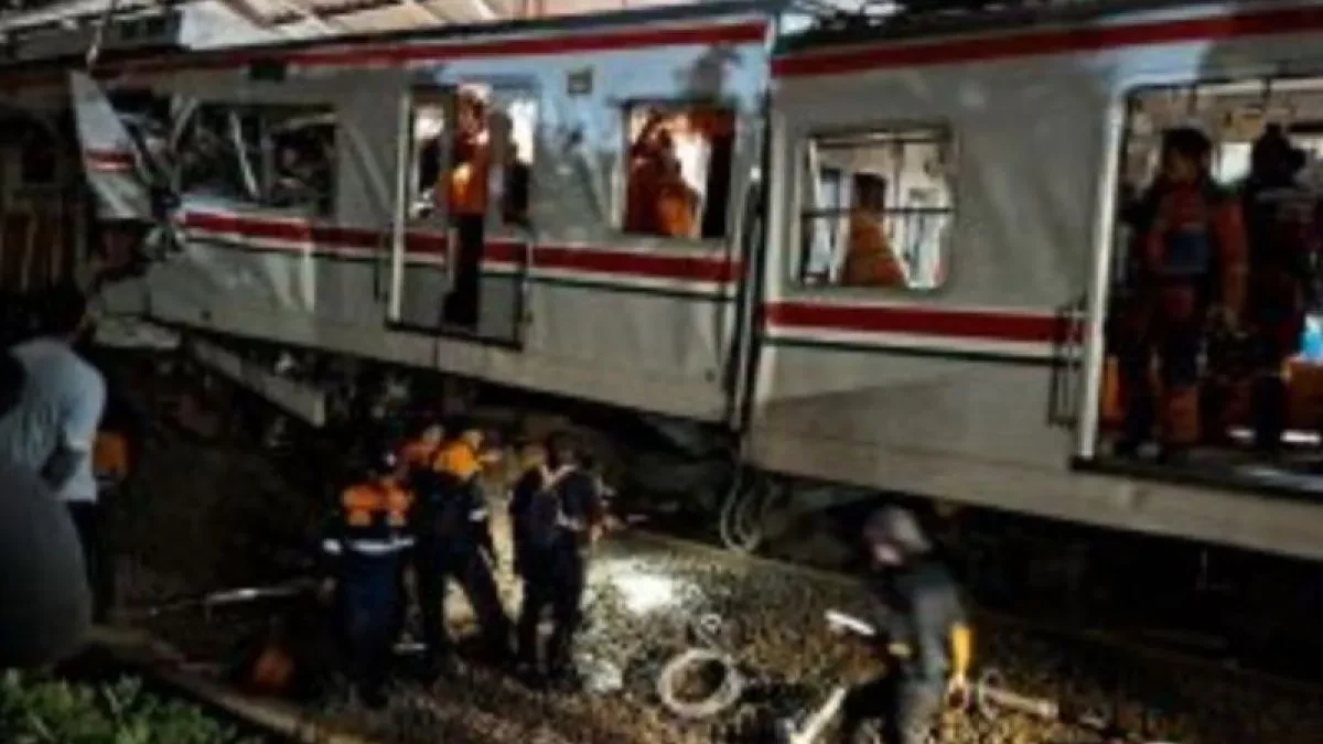 Tabrakan KA Argo Bromo Anggrek dan KRL di Bekasi Timur, KAI: 4 Penumpang Meninggal