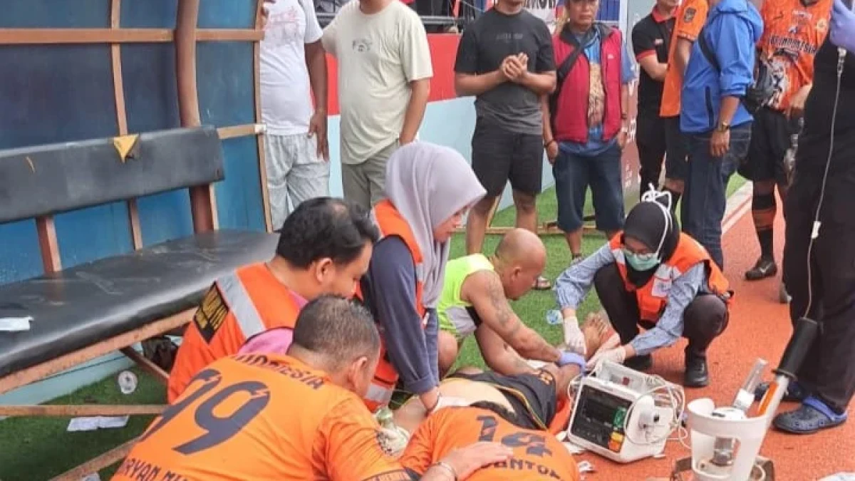 7 Pemain yang Kolaps saat Bermain Sepak Bola lalu Meninggal Dunia
