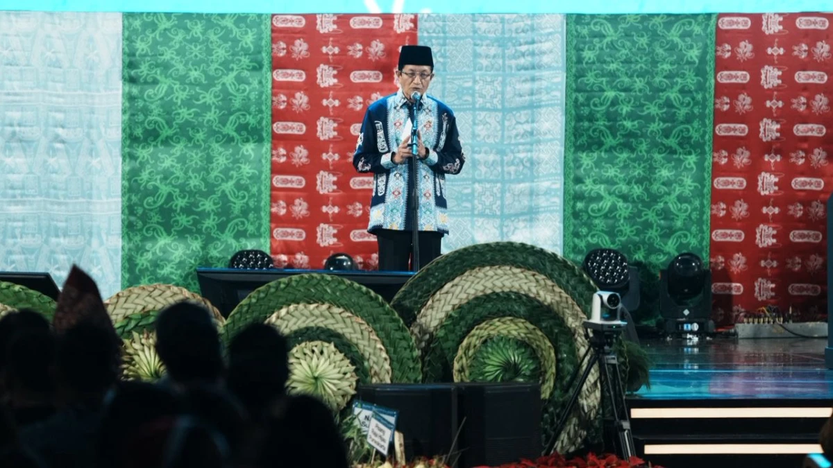 Perayaan Natal Nasional 2025, Menag Ajak Seluruh Jemaah Doakan Korban Bencana di Indonesia