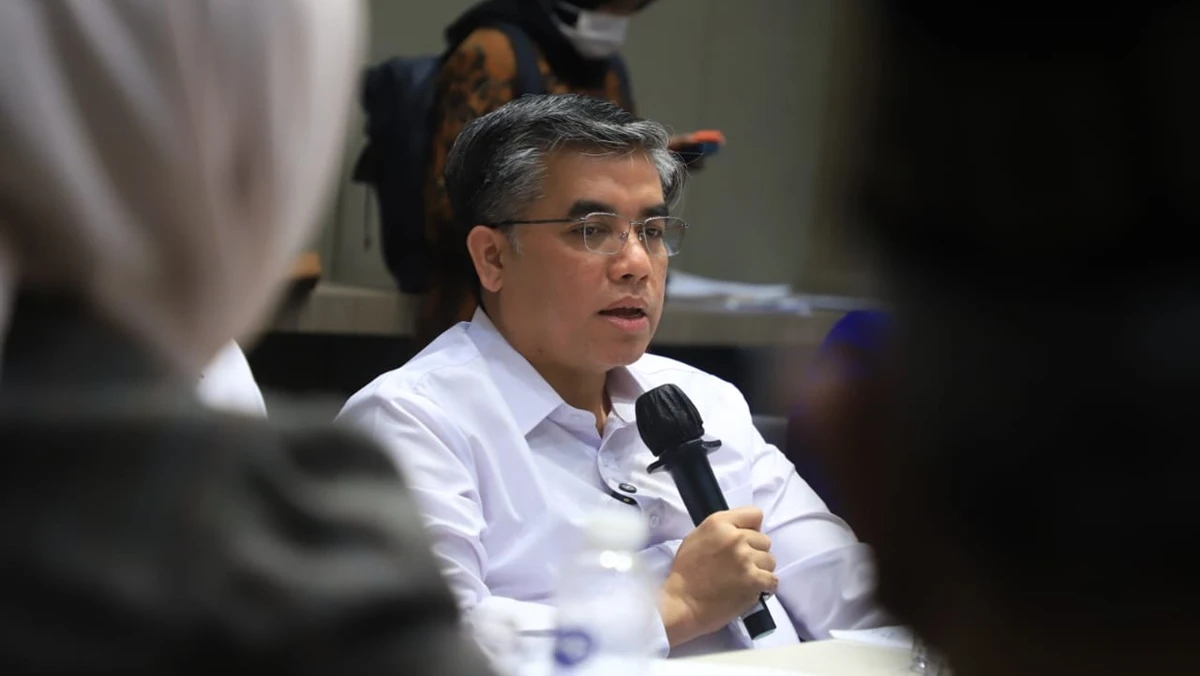 KHL Jadi Pertimbangan Utama, Menaker Ungkap Bocoran Besaran UMP 2026