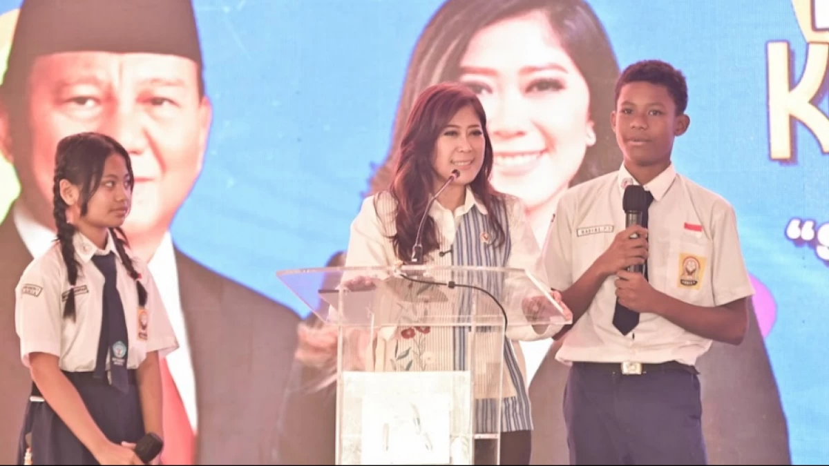 Durasi Anak Bermedsos Masih Tinggi, Menkomdigi Tegaskan Pengendalian Ruang Digital