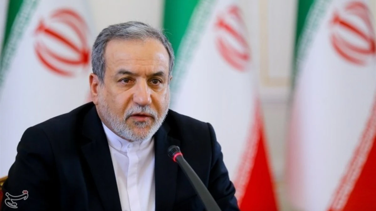 Menlu Iran: Selat Hormuz Tidak Pernah Ditutup, Kapal Ragu Melintas karena Ketakutan Perusahaan Asuransi