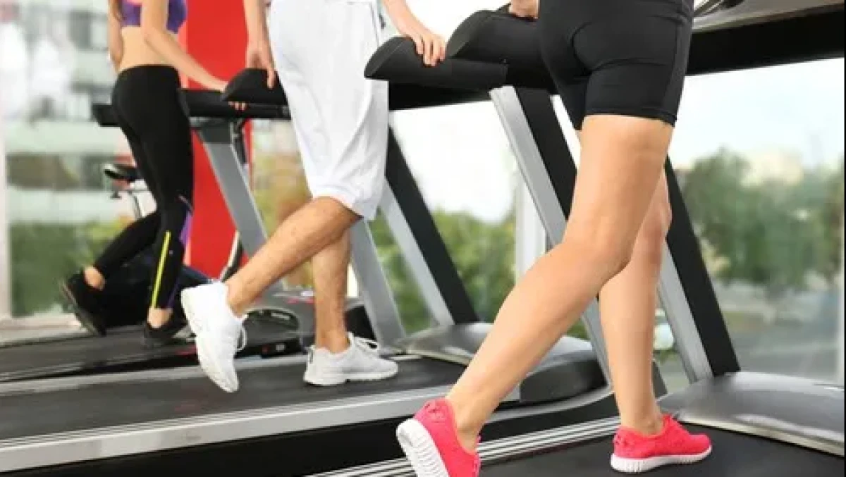 7 Jenis Olahraga yang Cocok Saat Hujan dan Tips Aman Melakukannya