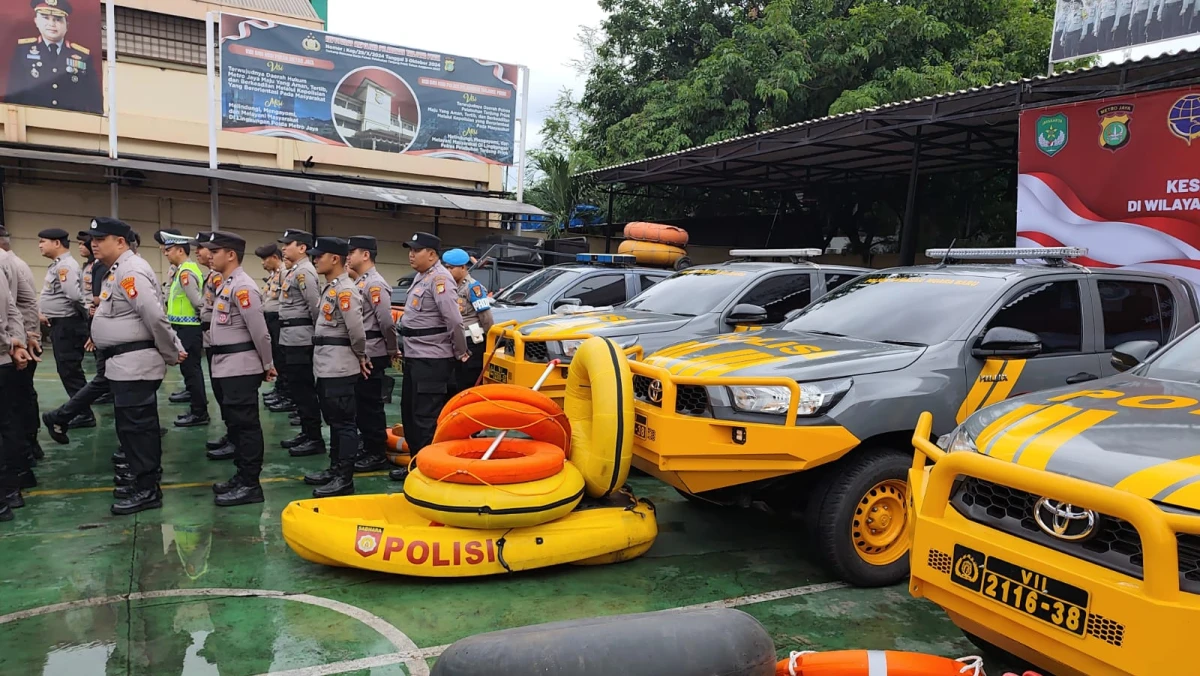 Polri-TNI Siagakan 84.303 Personel Hadapi Banjir dan Cuaca Ekstrem