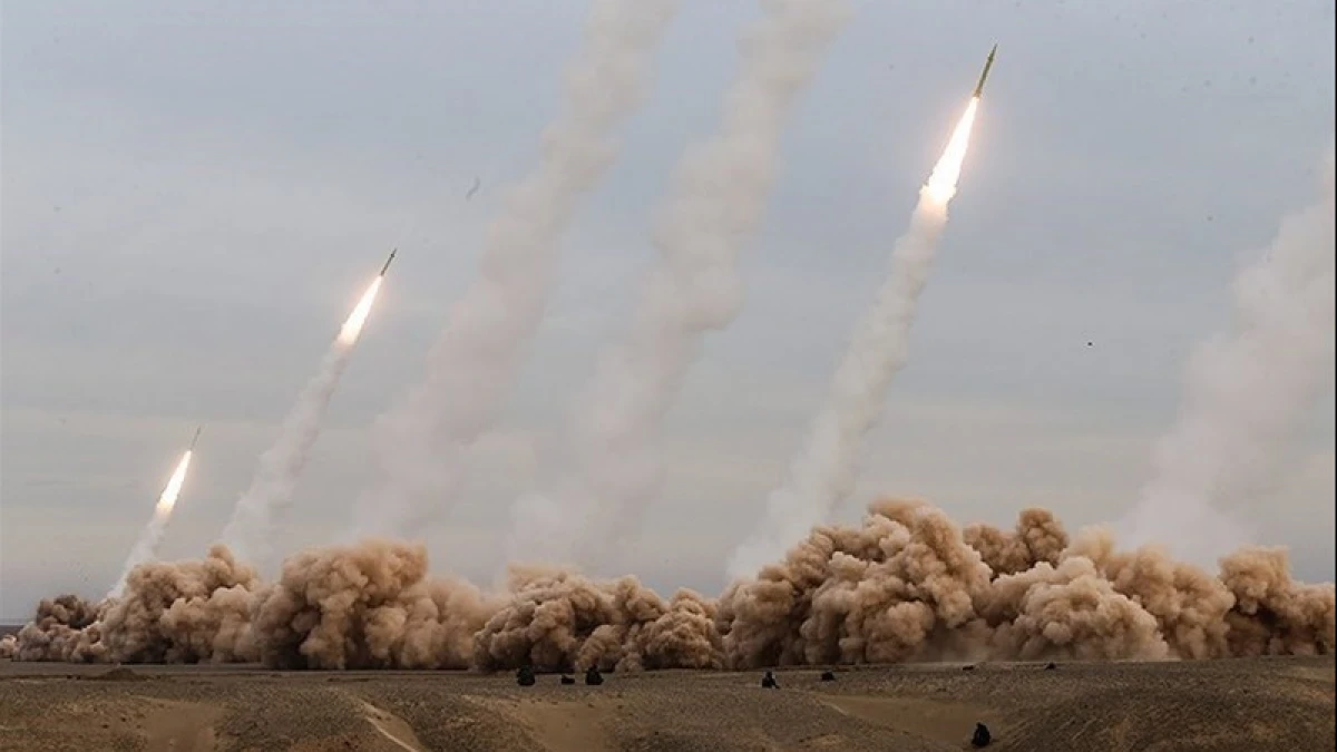 Hari ke-26 Perang: Iran Rudal Hantam Fasilitas Strategis Israel dan AS