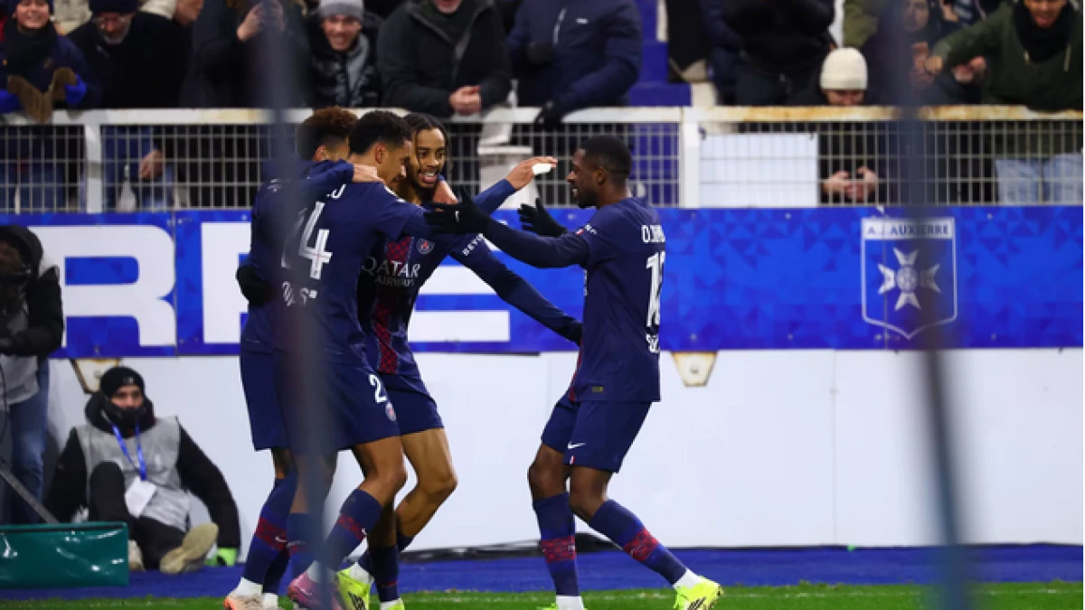 PSG Rebut Puncak Klasemen Ligue 1 usai Menang Susah Payah di Markas Tim Papan Bawah Auxerre
