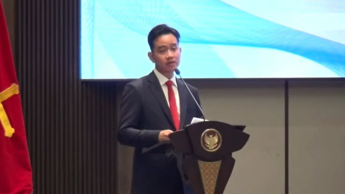 Hadiri Pelantikan Pengurus Pemuda Katolik, Gibran: Lapor ke Saya jika Natal Dipersulit