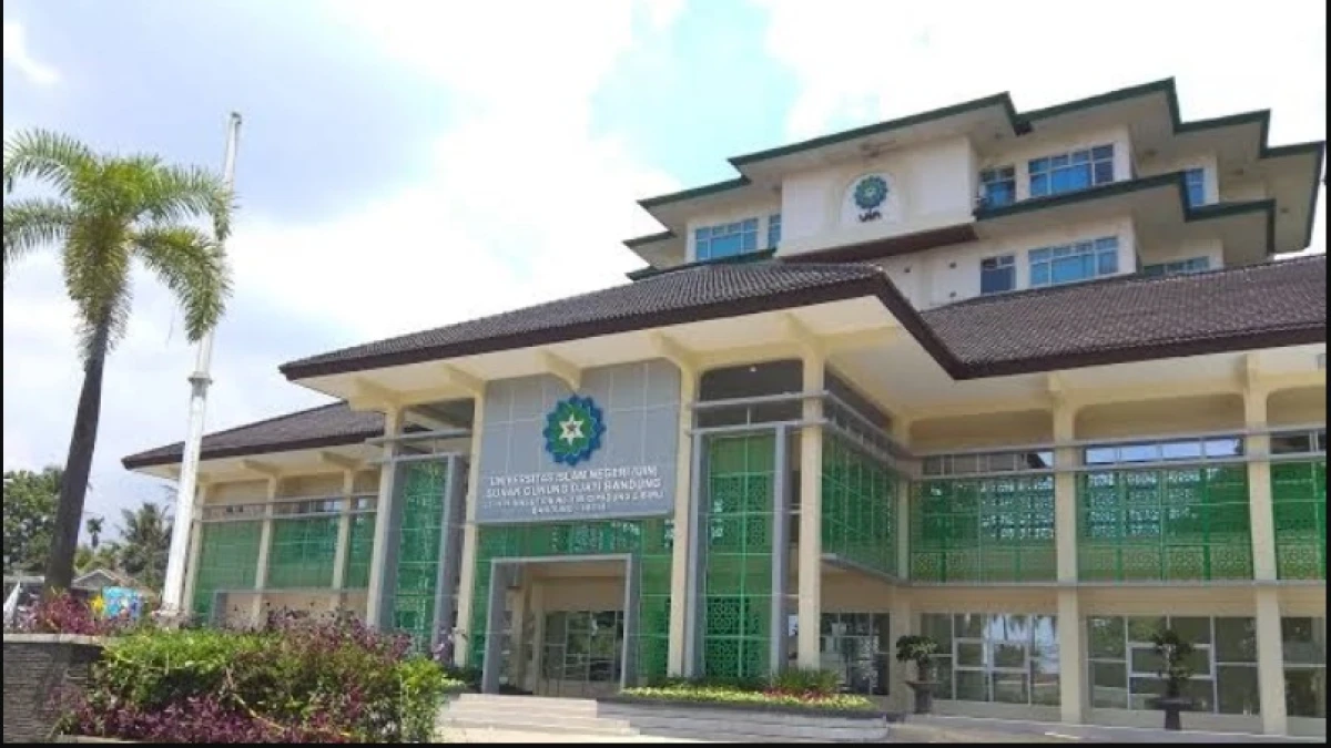 Keren! UIN Bandung Kukuhkan Diri Jadi Top 5 Kampus Hukum Terbaik Nasional Versi THE WUR 2026