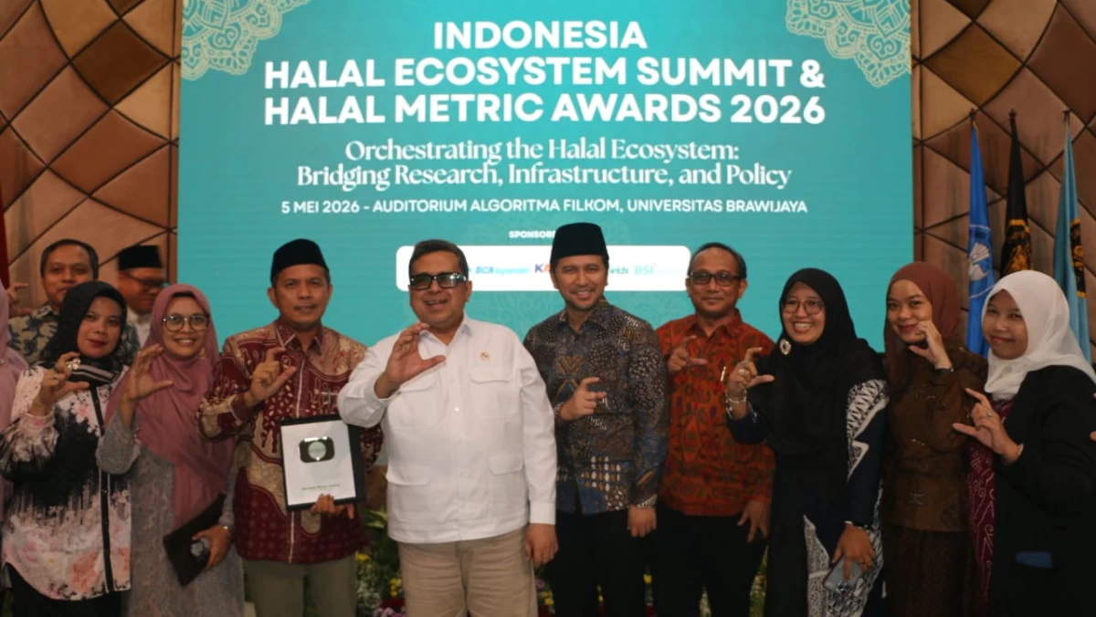 UIN Siber Cirebon Sabet Platinum UB Halal Metric Awards 2026, Unggul di 4 Indikator