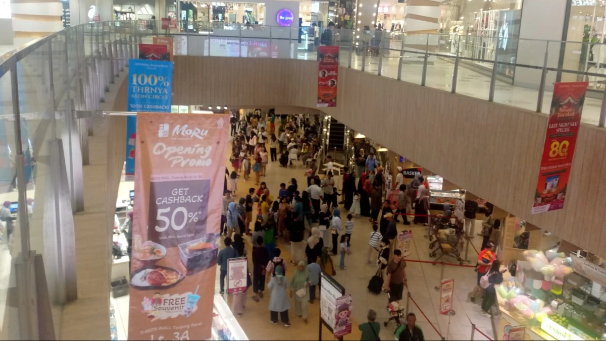 412 Pusat Perbelanjaan Obral Harga, Diskon 80% Jelang Natal hingga Tahun Baru