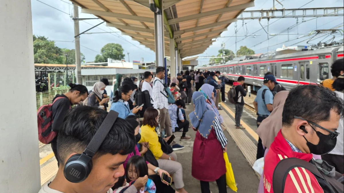 Ada Gangguan KRL di Serpong-Sudimara, Perjalanan Tanah Abang-Rangkasbitung Hanya 1 Jalur