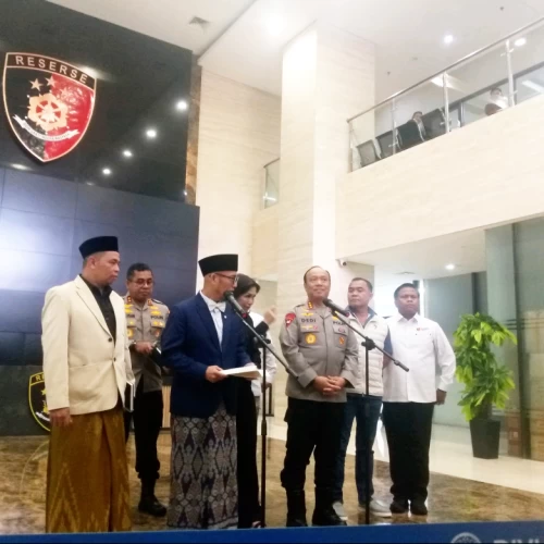 Wamenhaj: Naik Haji Pasti Antre, Satgas Tak Ragu Tindak Tegas Pelaku Penipuan