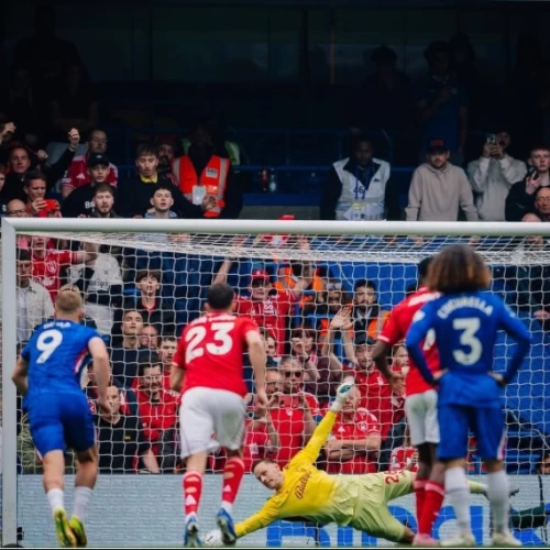 Chelsea Dipermalukan Nottingham Forest 1-3, Derita Kekalahan The Blues Kian Panjang