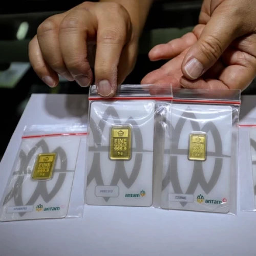 Harga Emas Antam Melonjak Rp40.000, Tembus Rp2,85 Juta per Gram