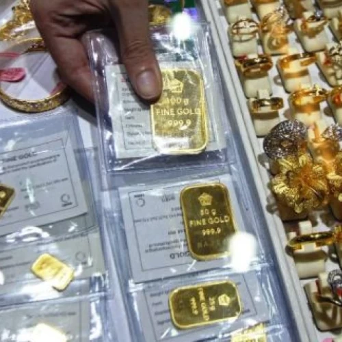 Harga Emas Pegadaian 1 Mei 2026: UBS dan Galeri24 Naik, Antam Kembali Ambruk