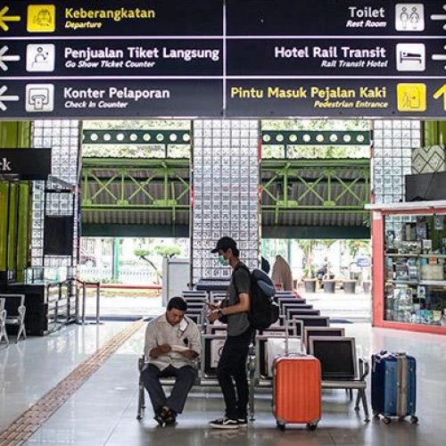 Daftar Jadwal KA Jarak Jauh yang Dibatalkan Dari dan Menuju Jakarta Imbas Tabrakan Kereta di Bekasi Timur