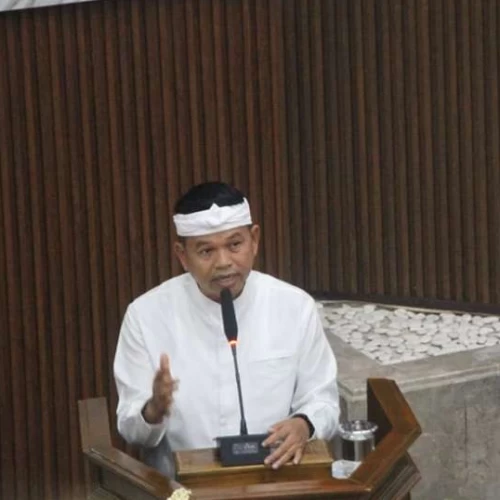 KDM Setop Izin Pembangunan Tempat Wisata dan Perumahan di Kawasan Hutan Jawa Barat