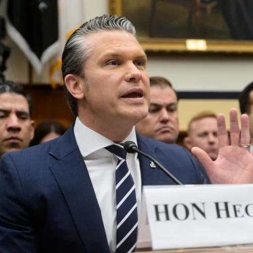 Sidang Kongres Panas! Menhan AS Hegseth Dicecar soal Biaya Perang Iran dan Gelombang Pemecatan Jenderal