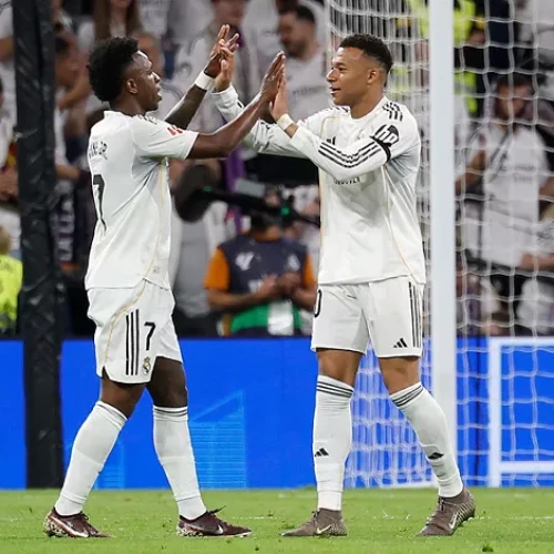La Liga: 2 Gol Roket Mbappe dan Vinicius Jr Bawa Real Madrid Permak Alaves