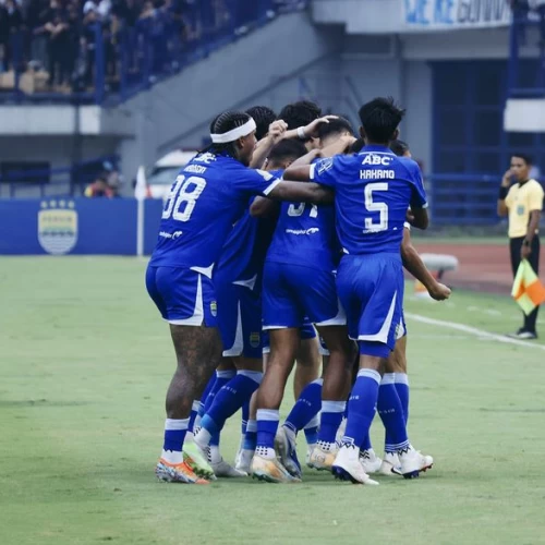 Comeback Persib Bungkam Persija 2-1, Maung Bandung Kokoh di Puncak Super League
