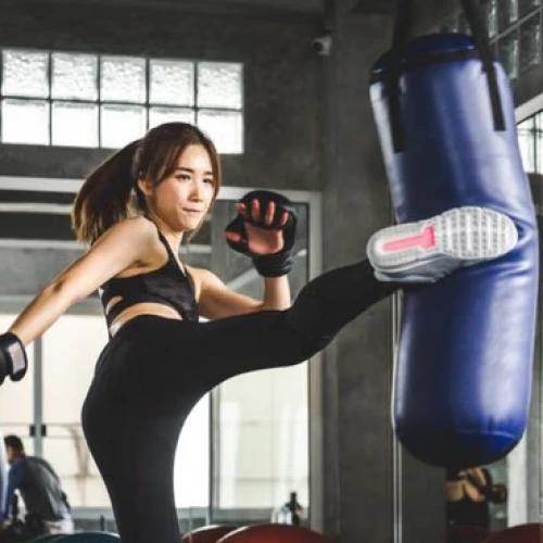 Berisiko, Kenali 5 Jenis Olahraga yang Perlu Dihindari Malam Hari