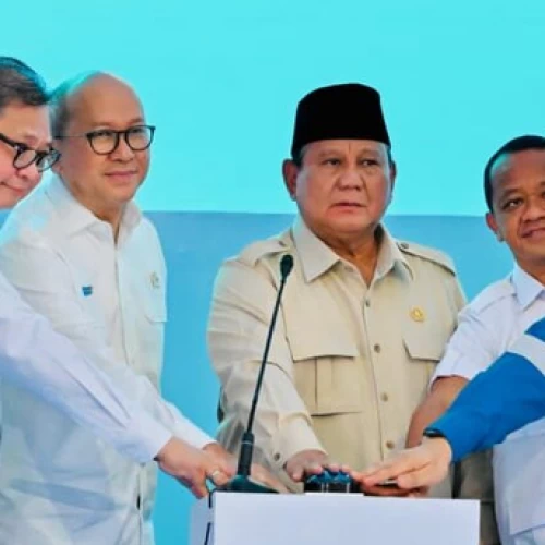 Prabowo Groundbreaking 13 Proyek Hilirisasi Nasional Senilai Rp116 Triliun, Ini Daftar dan Lokasinya