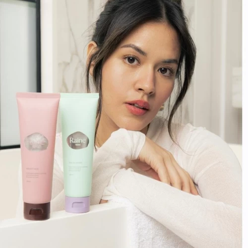 Raine Beauty Berikan Sensasi Aroma Wangi dan Kelembaban Kulit